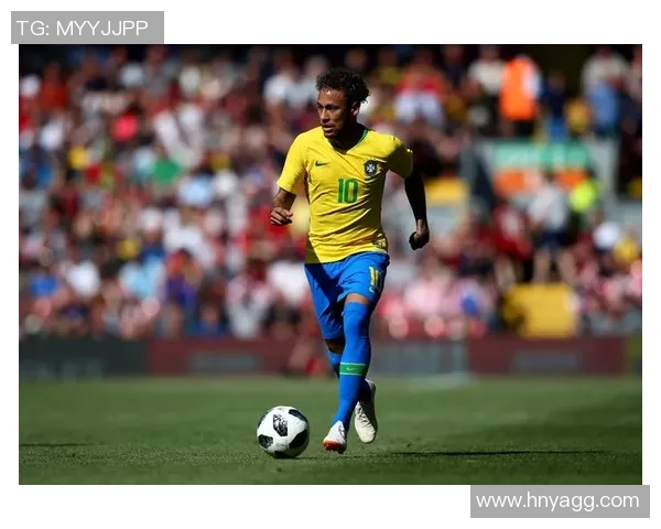 顶尖足球训练秘籍揭秘助你成为球场上的明星球员